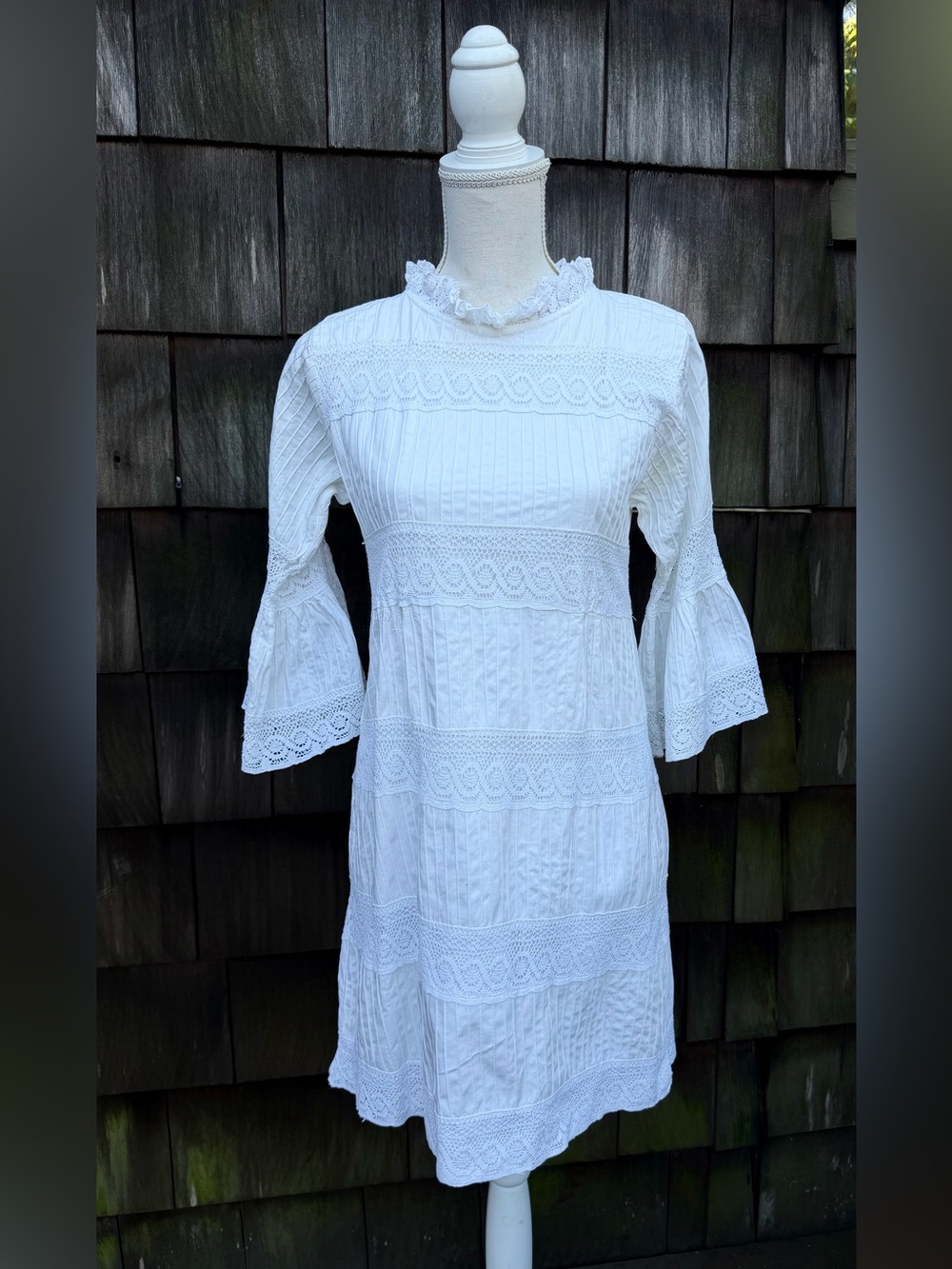 Vintage boho Mexican white mini dress Pintuck with lace bell sleeves size XS